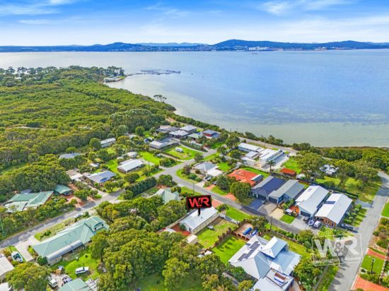 6 William Street, Little Grove, WA 6330