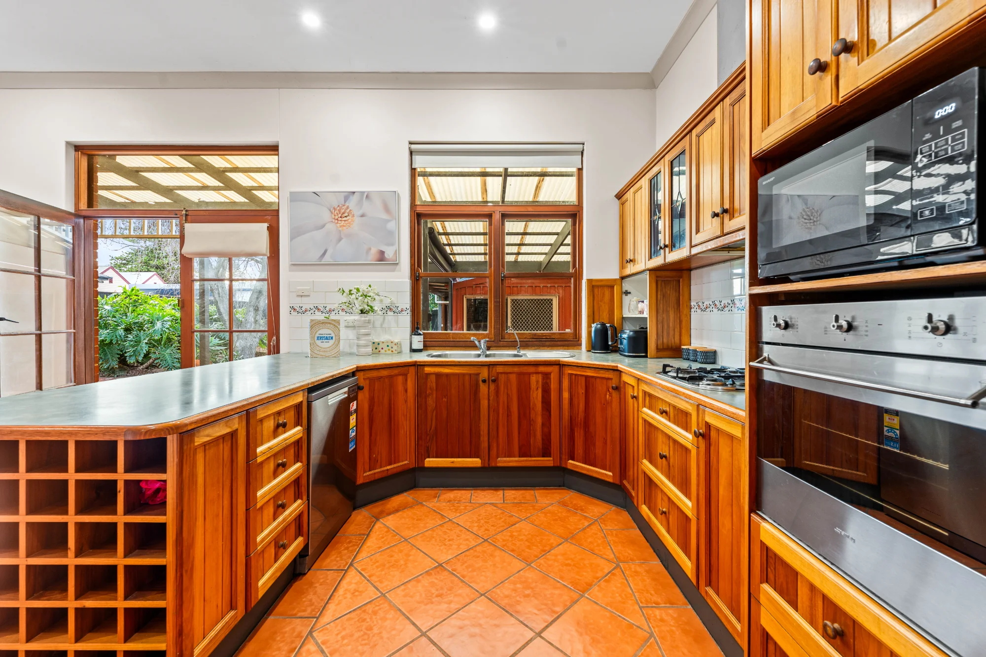 6 York Street, Henley Beach, SA 5022