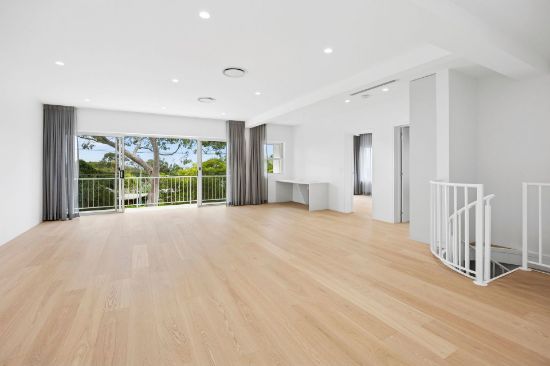 60 Anzac Avenue, Collaroy, NSW 2097