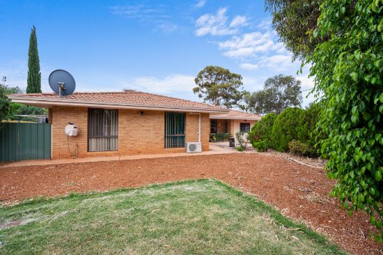60 Hawkins Street, West Lamington, WA 6430