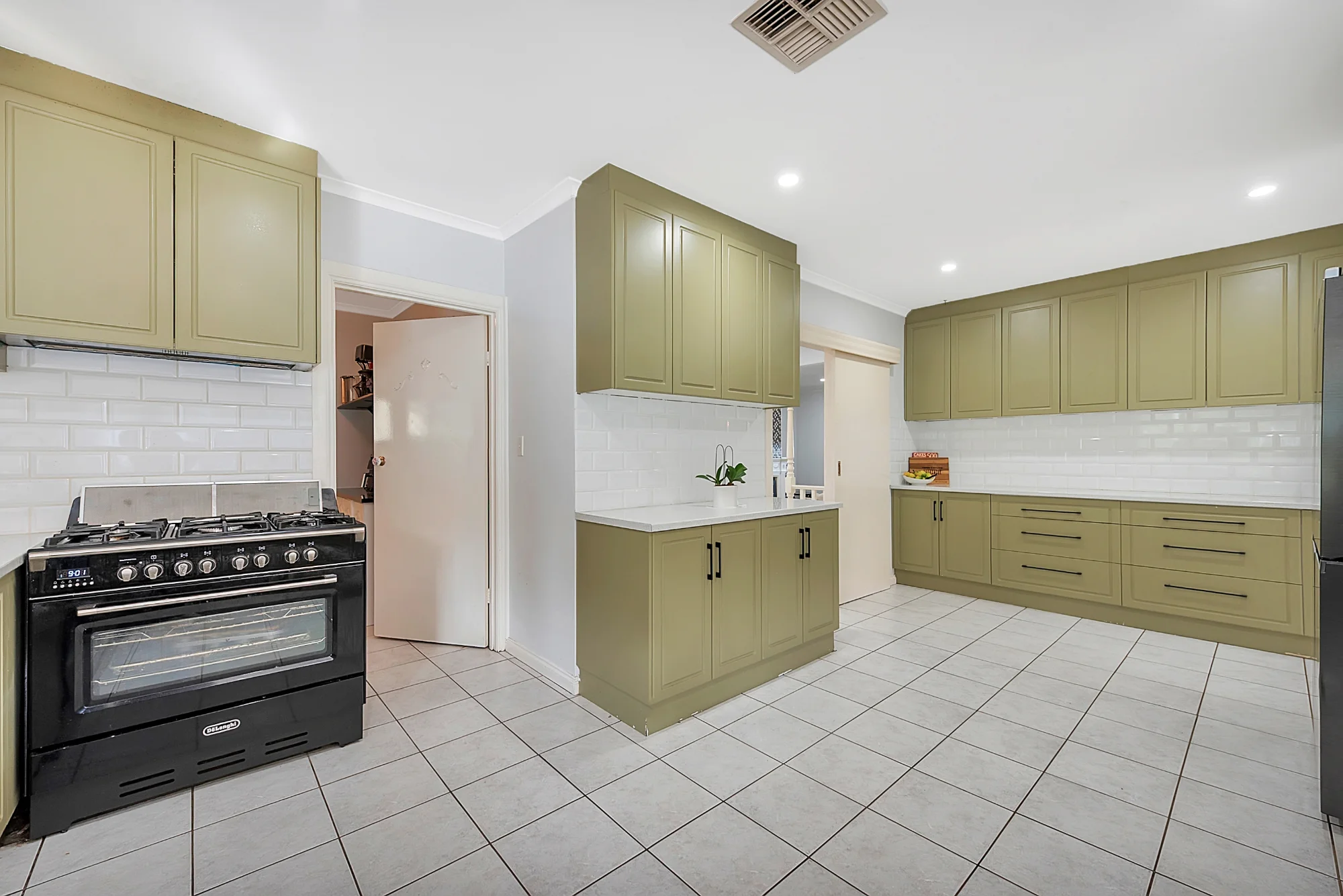 60B Coomurra Drive, Salisbury Heights, SA 5109
