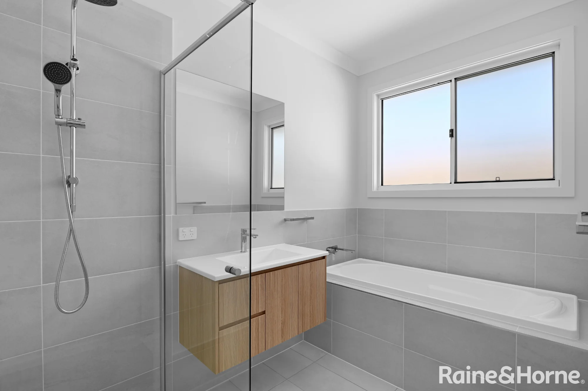 62 Riverview Road, Nowra, NSW 2541
