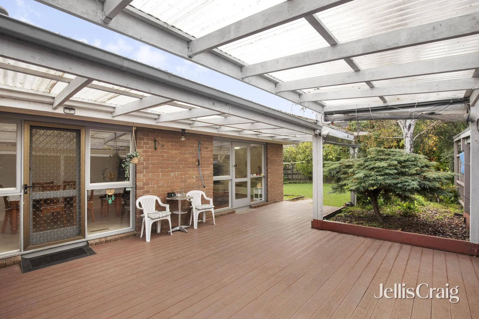 63 Phoenix Drive, Wheelers Hill, Vic 3150