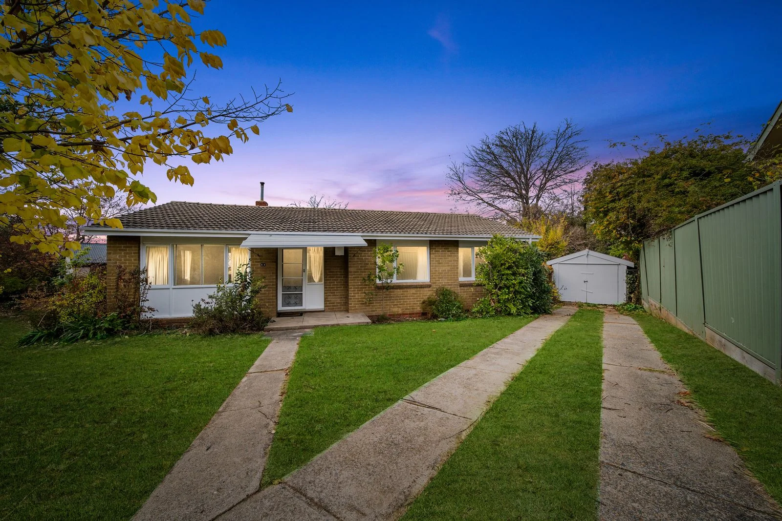 64 Finniss Crescent, Narrabundah, ACT 2604