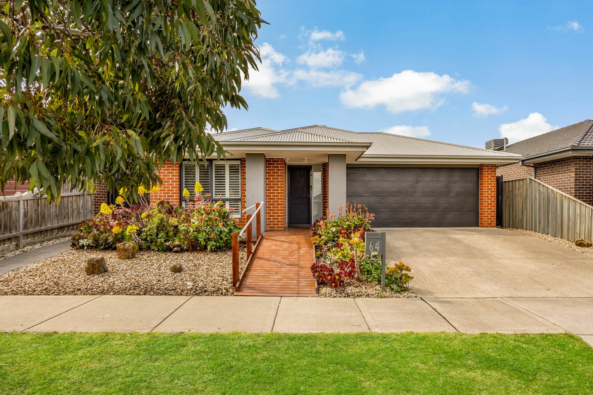 64 Pavillion Circuit, Sunbury, Vic 3429