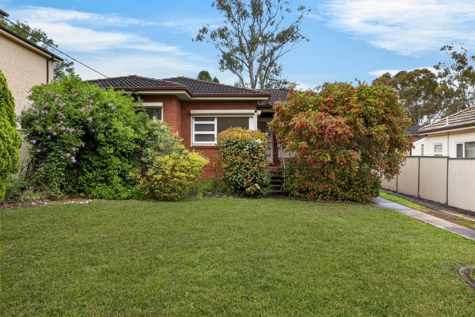 65 Belmont Road, Glenfield, NSW 2167