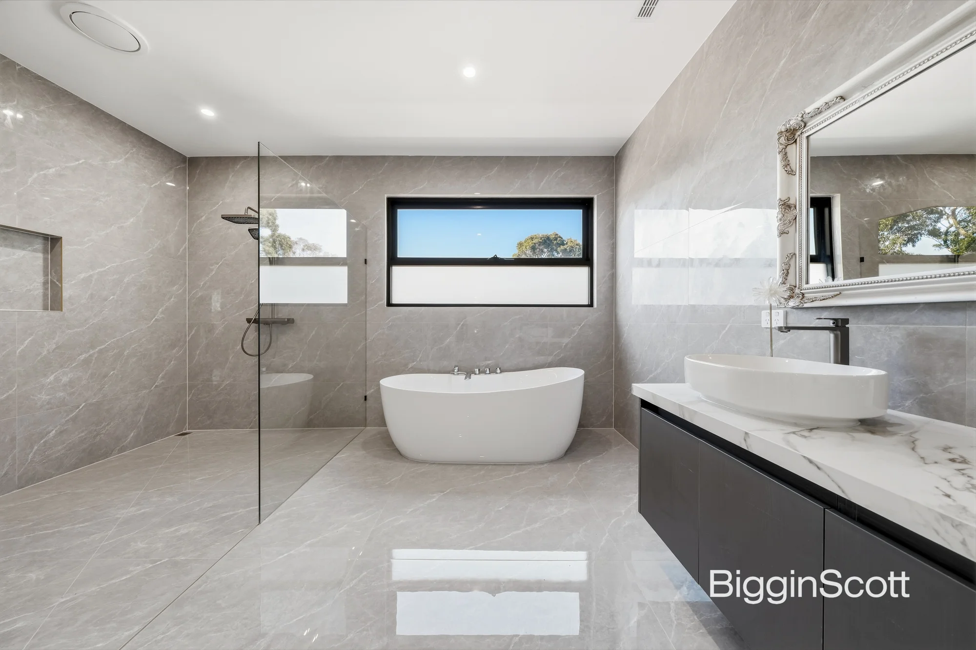 669 Ferntree Gully Road, Glen Waverley, Vic 3150
