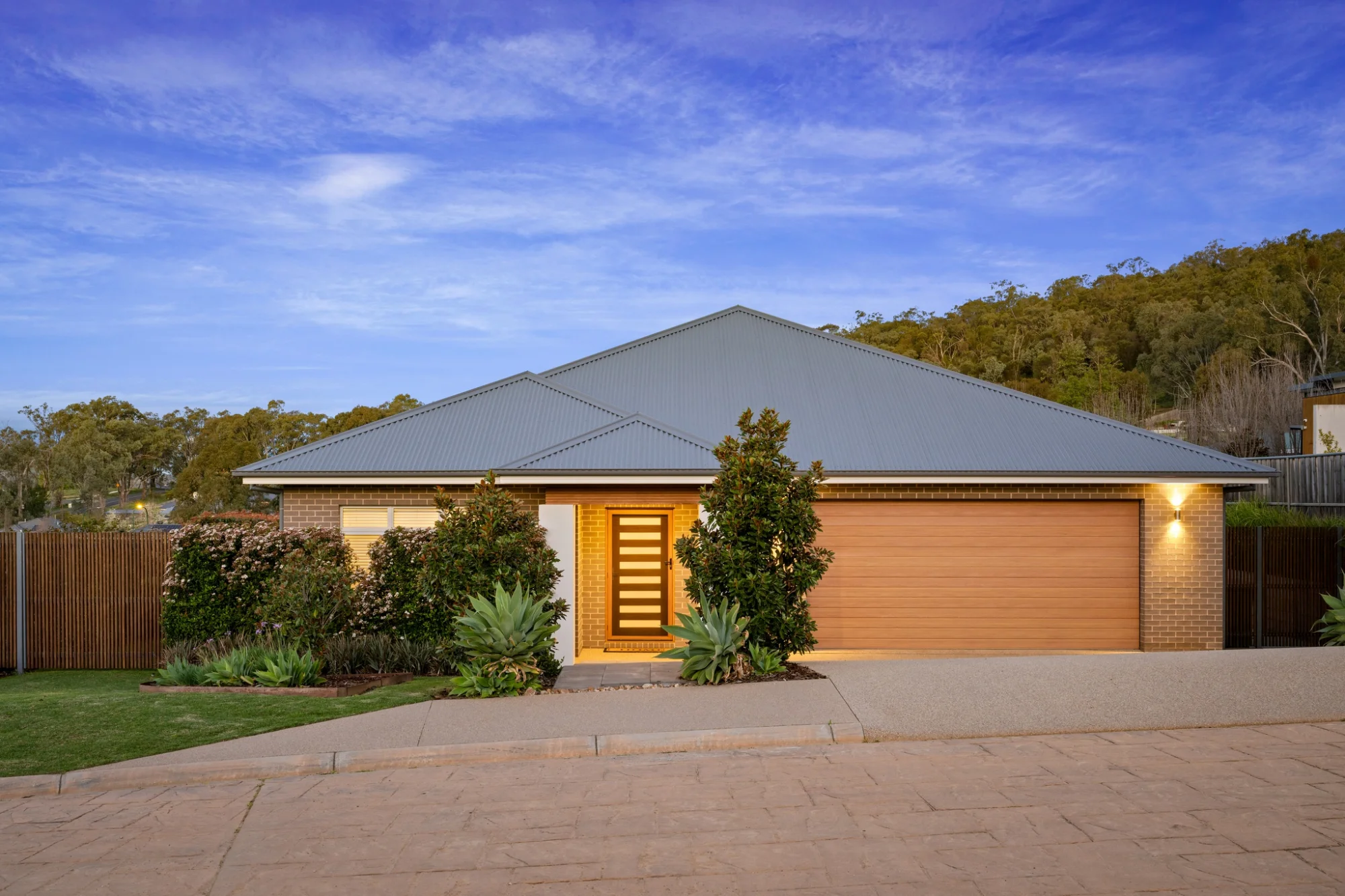 67 Baltimore Avenue, Hamilton Valley, NSW 2641