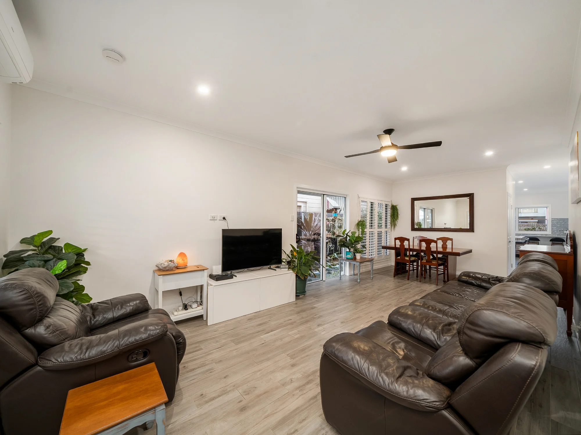 67 Drouyn Street, Deagon, Qld 4017