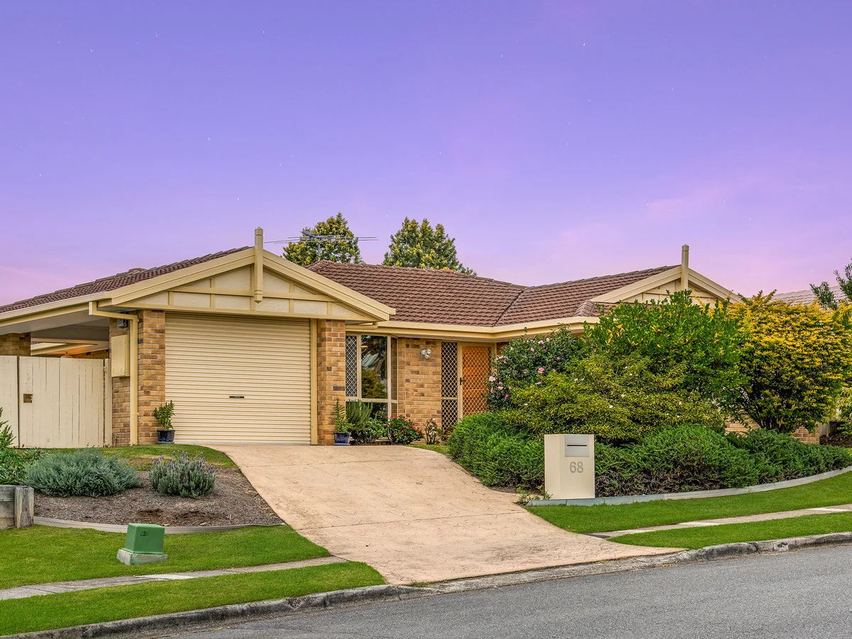 68 McPherson Road, Sinnamon Park, Qld 4073