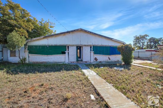 682 Beryl Street, Broken Hill, NSW 2880