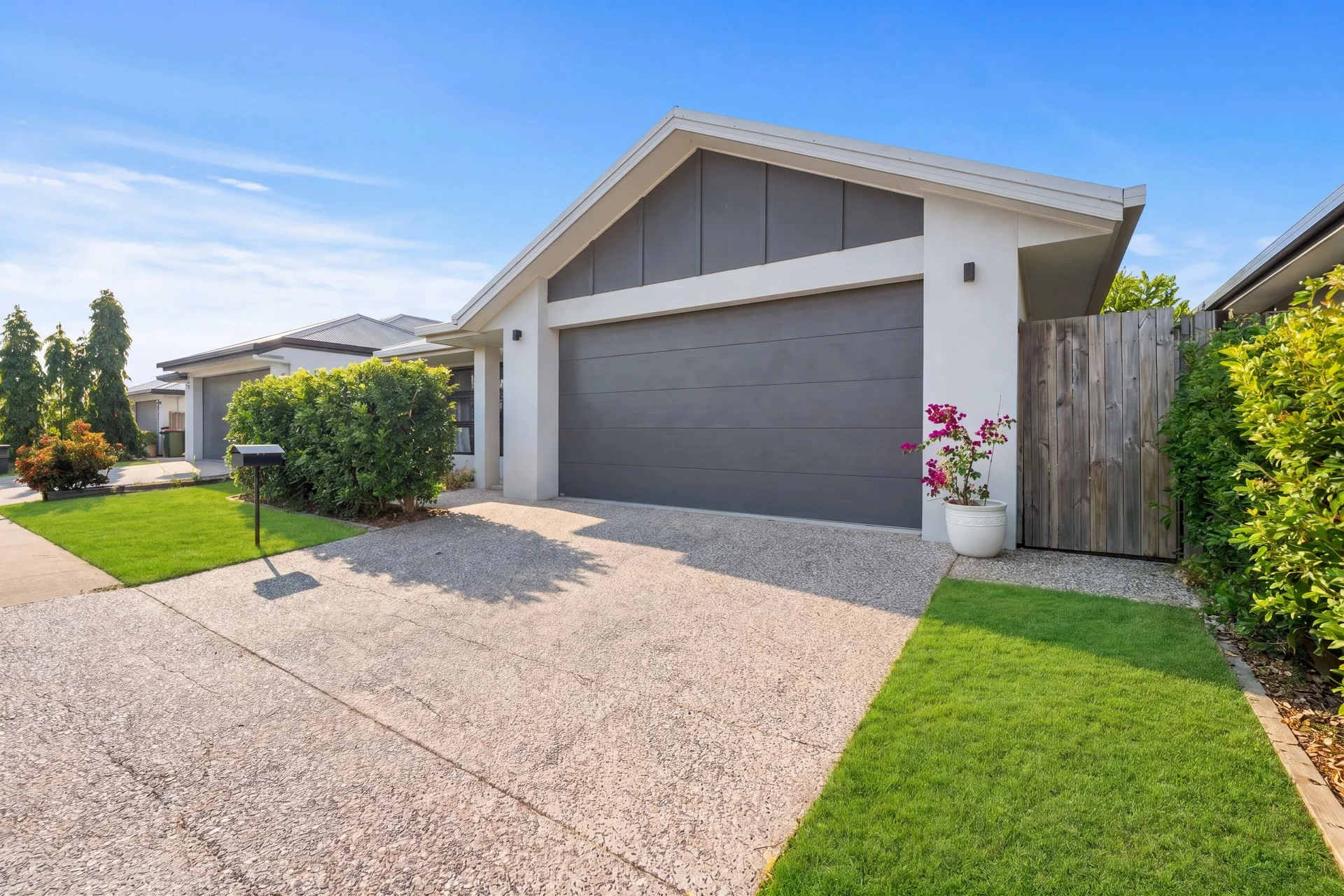 69 Flagstone Terrace, Smithfield, Qld 4878