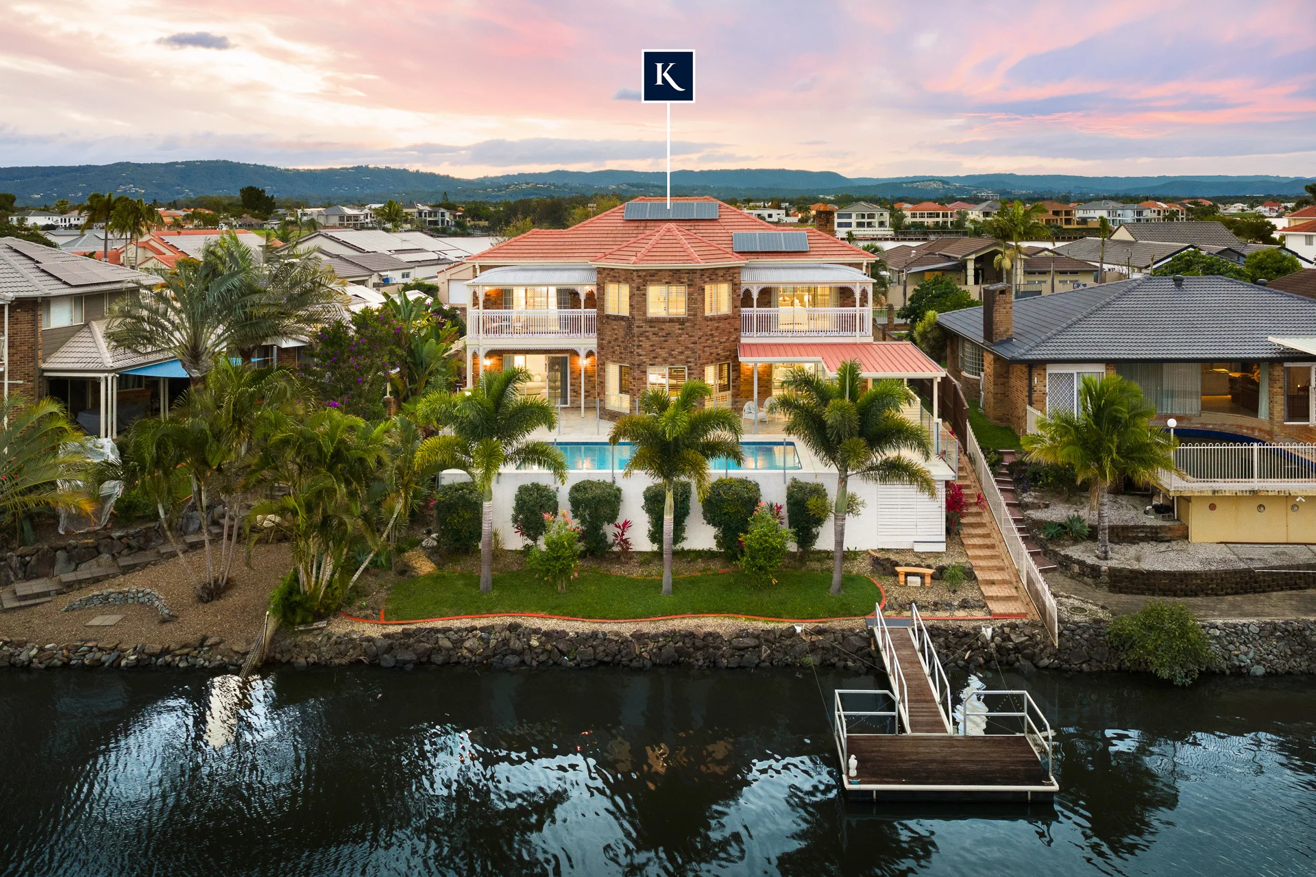 69 Port Jackson Boulevard, Clear Island Waters, Qld 4226