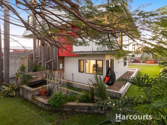 69 Victoria Avenue, Woody Point, Qld 4019