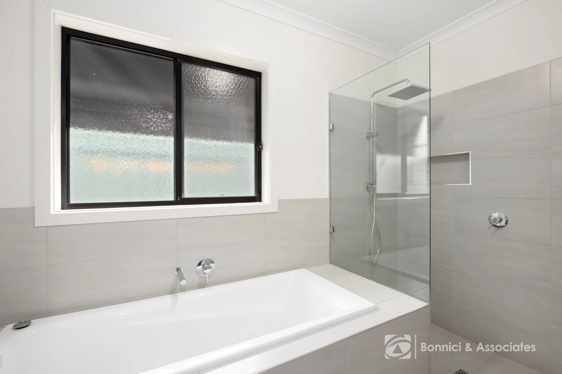 7 Birdie Place, Thurgoona, NSW 2640