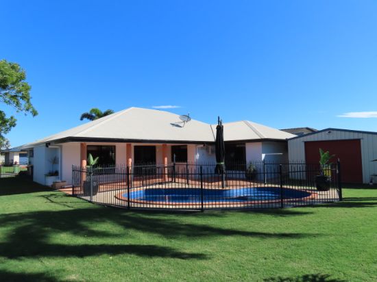 7 Bluewater Court, Bucasia, Qld 4750