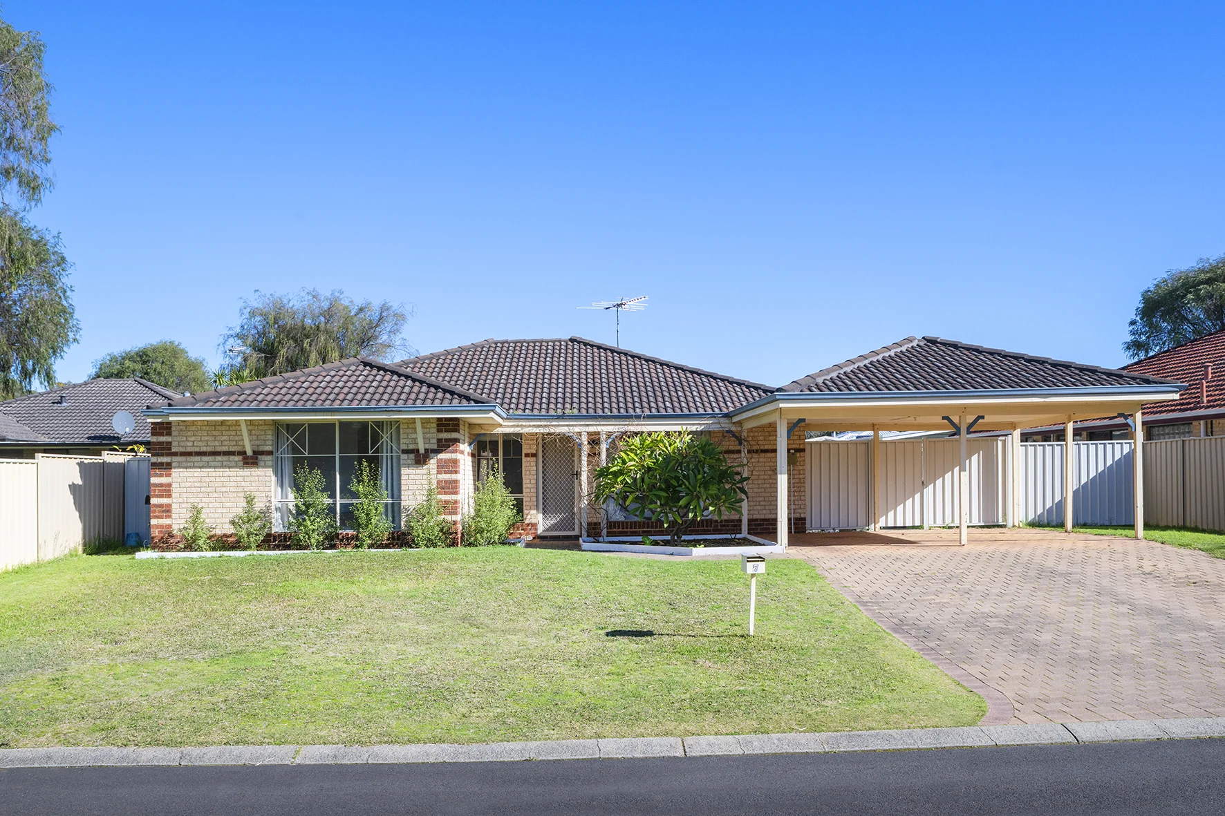 7 Cloisters Cove, West Busselton, WA 6280