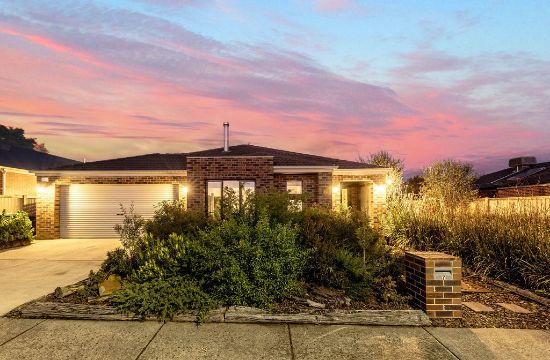 7 Deakin Drive, Delacombe, Vic 3356