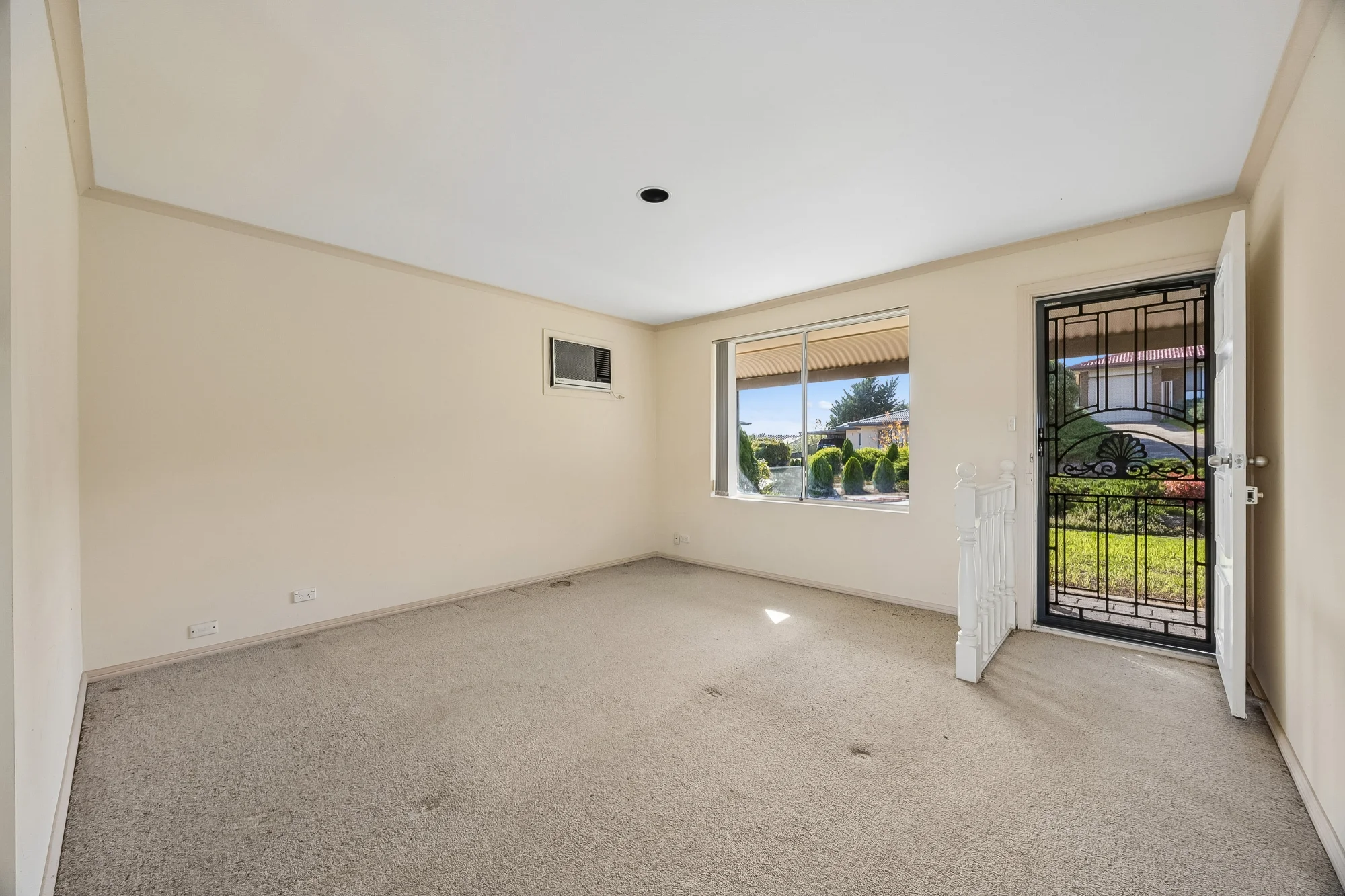 7 Elmeade Drive, Hallett Cove, SA 5158