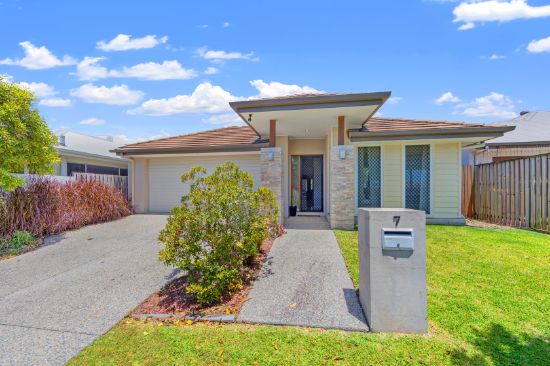 7 Flybridge Way, Hope Island, Qld 4212