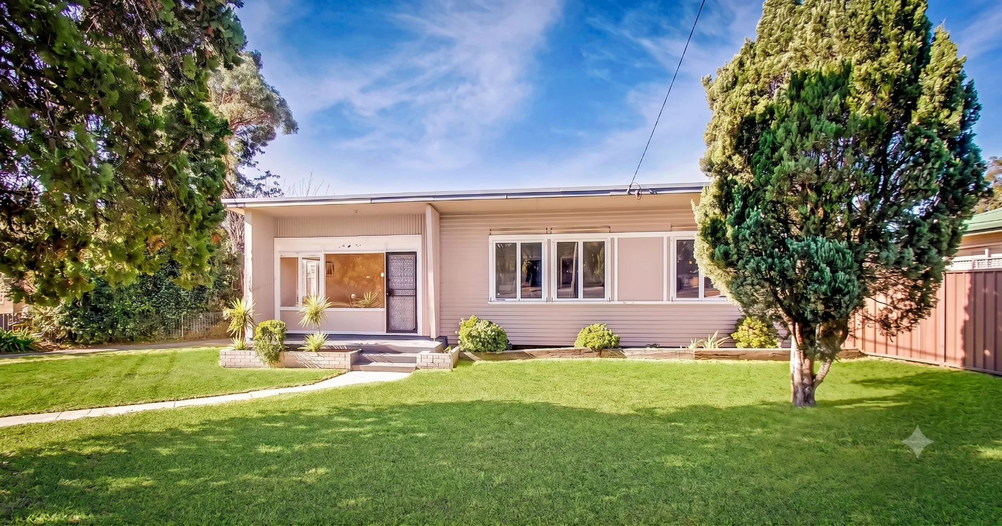 7 Forrester Road, Lethbridge Park NSW 2770