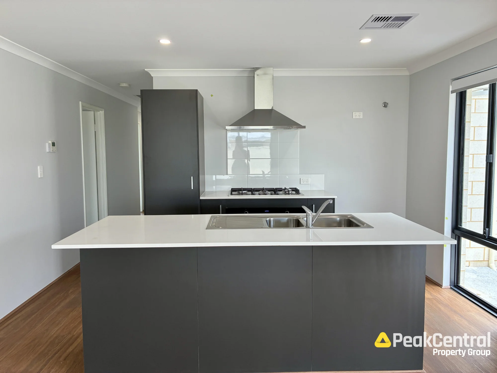 7 Iselin Road, Two Rocks, WA 6037