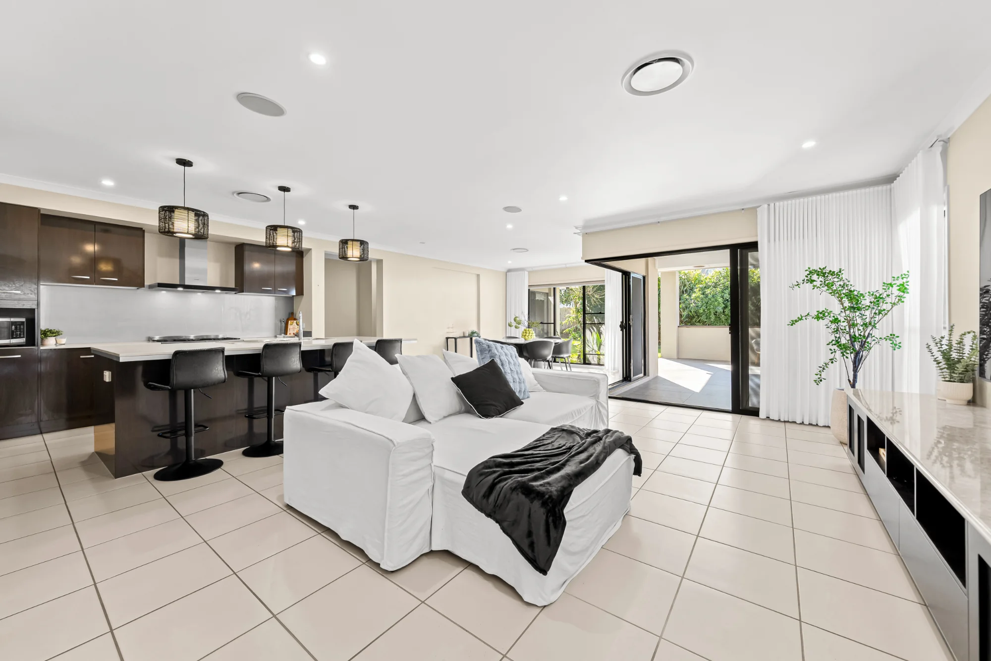 7 Madanie Crescent, Underwood, Qld 4119