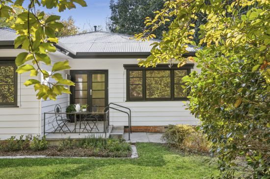 7 Old Lancefield Road, Woodend, Vic 3442