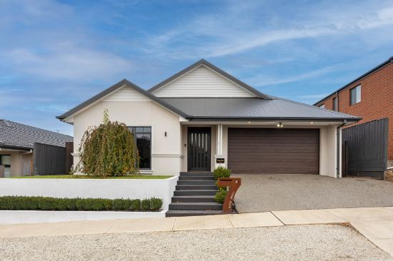 7 Sheaf Street, Sunbury, Vic 3429