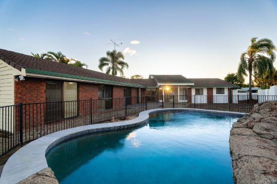 7 Tyrone Avenue, Sorrento, Qld 4217
