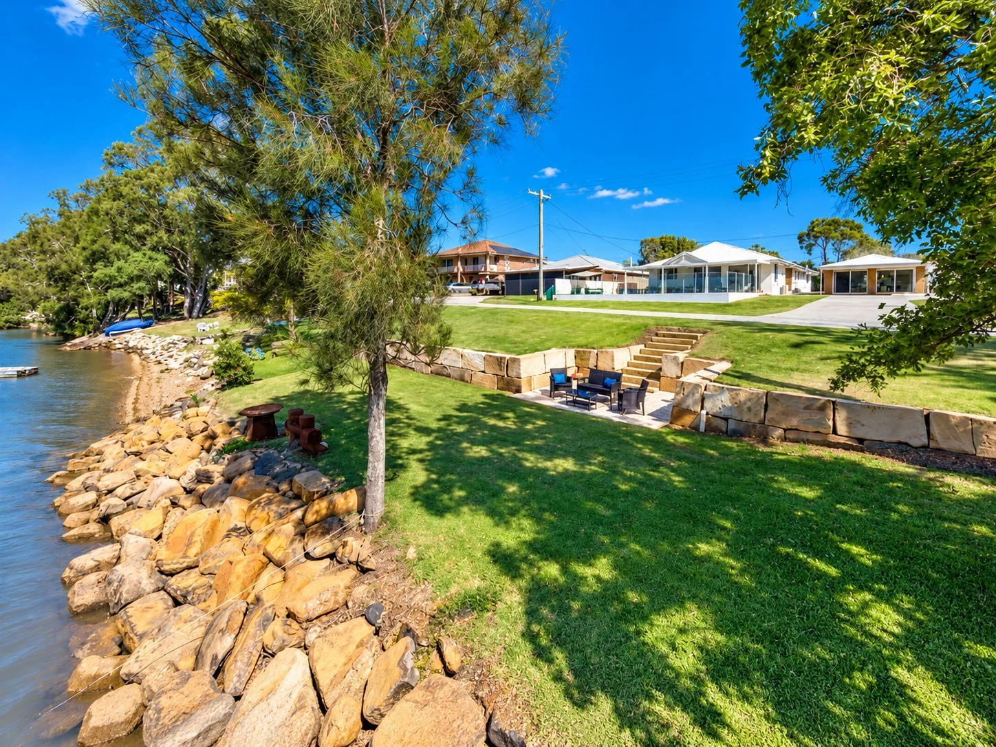 7 Waterfront Easement, Redland Bay, Qld 4165