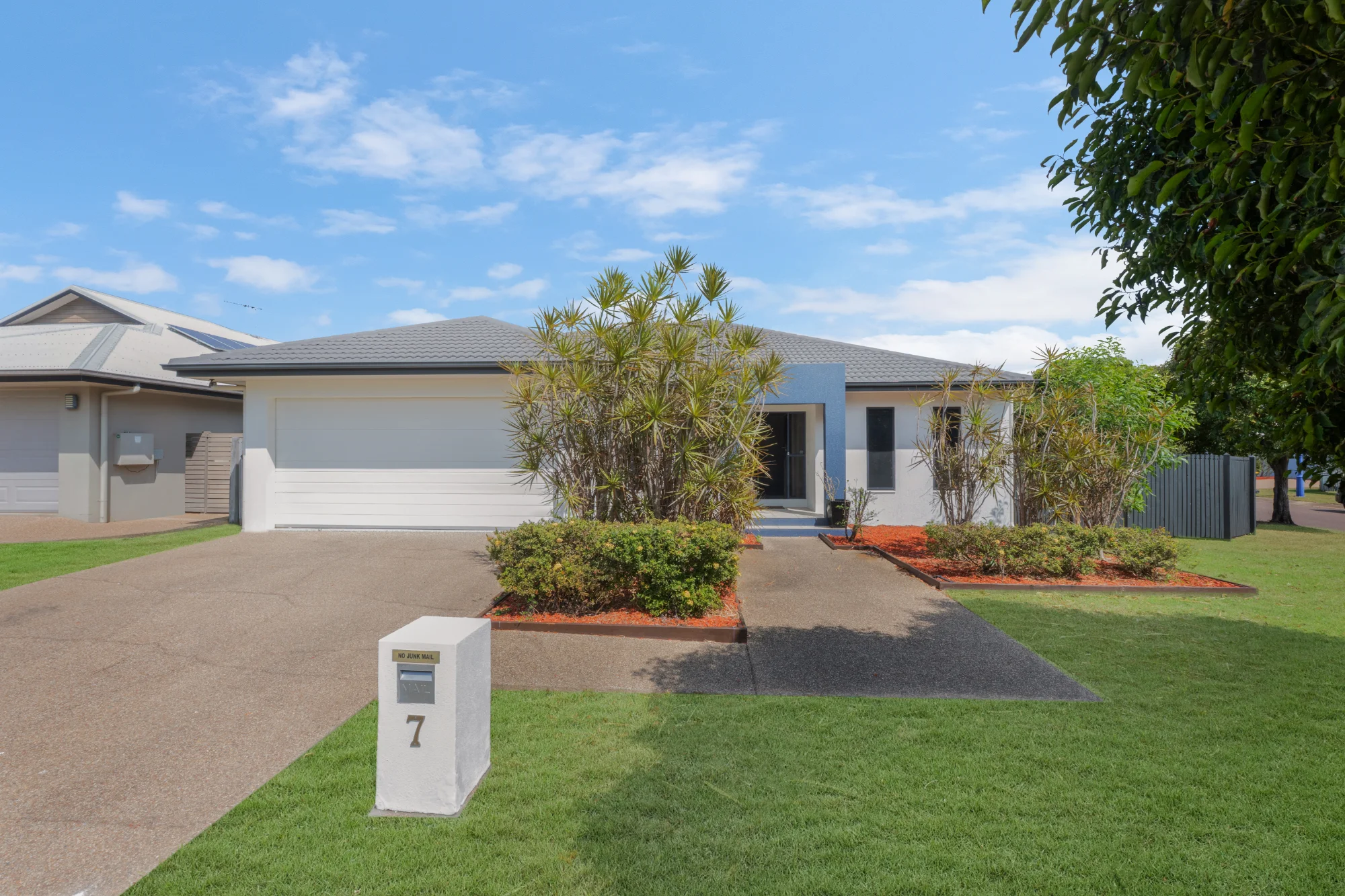 7 Waterlily Circuit, Douglas, Qld 4814
