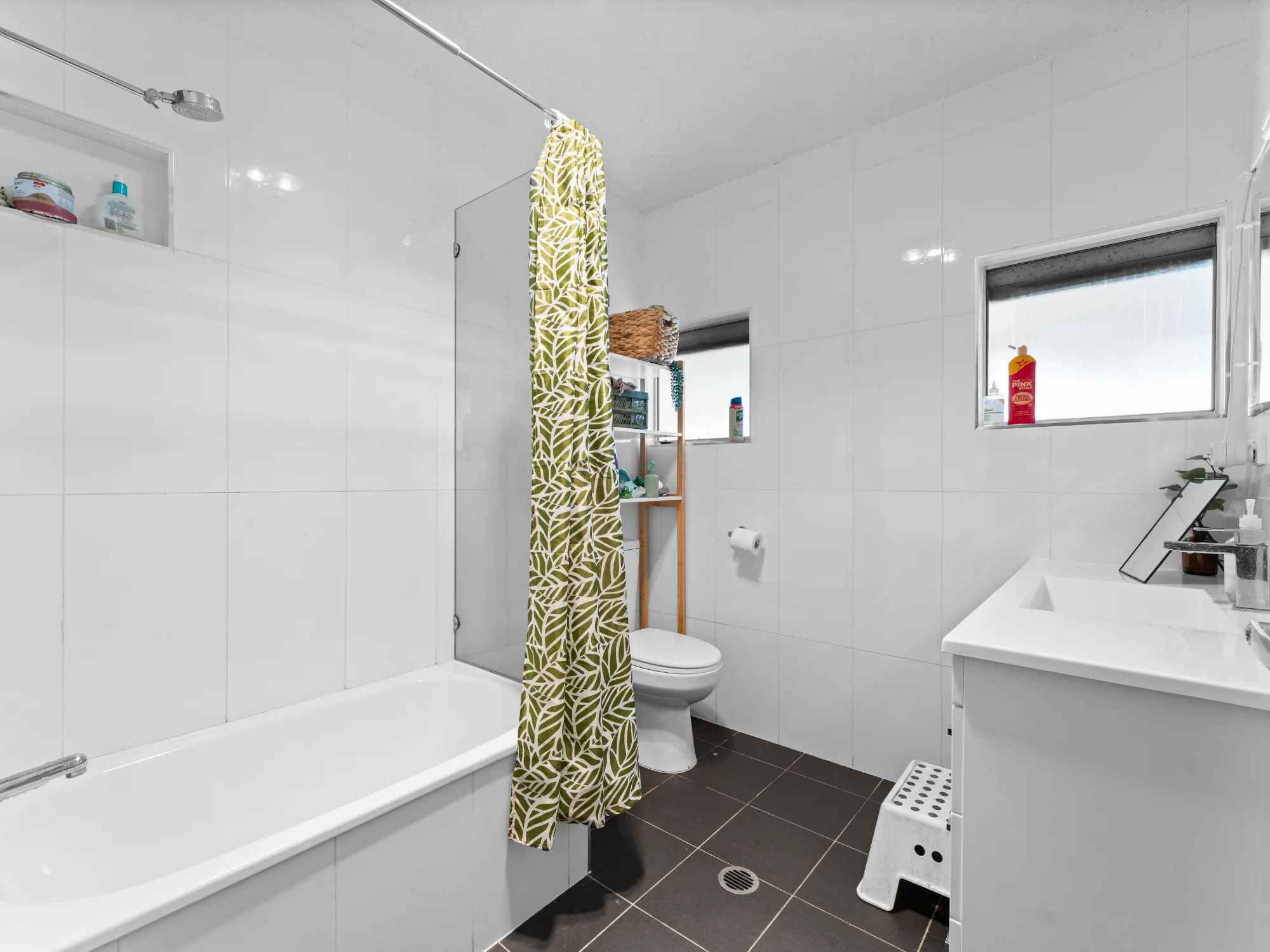 7 Winnetts Road, Daisy Hill, Qld 4127