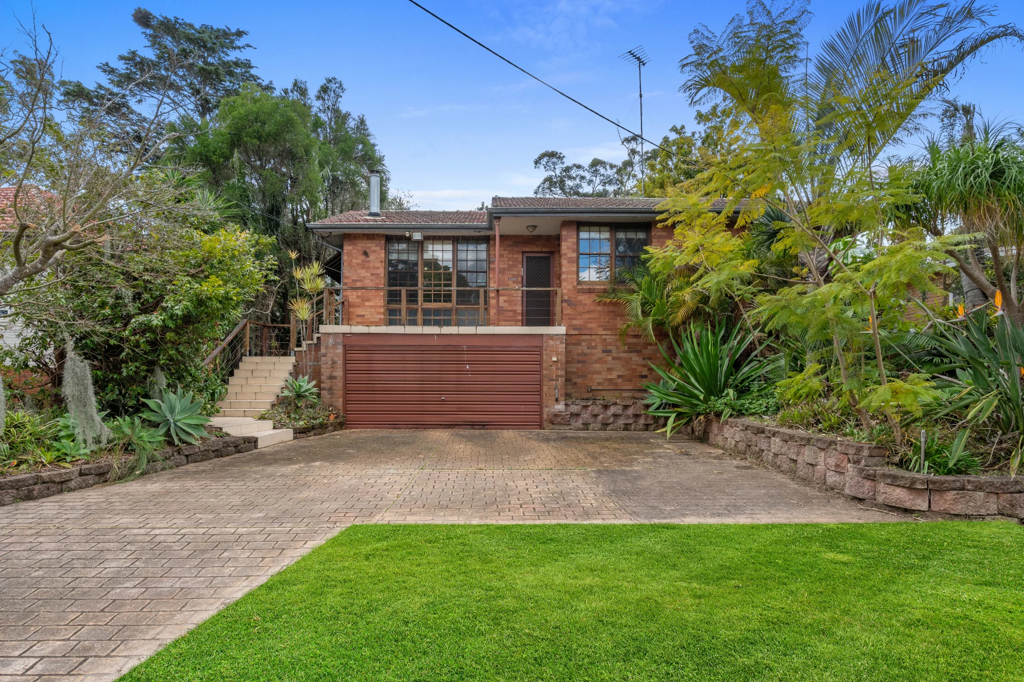 70 Clarke Street, Peakhurst, NSW 2210