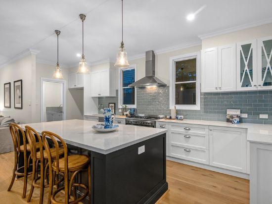 70 Laurel Avenue, Chelmer, Qld 4068