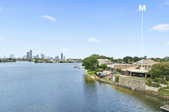 70  Oceanic Drive, Mermaid Waters, Qld 4218