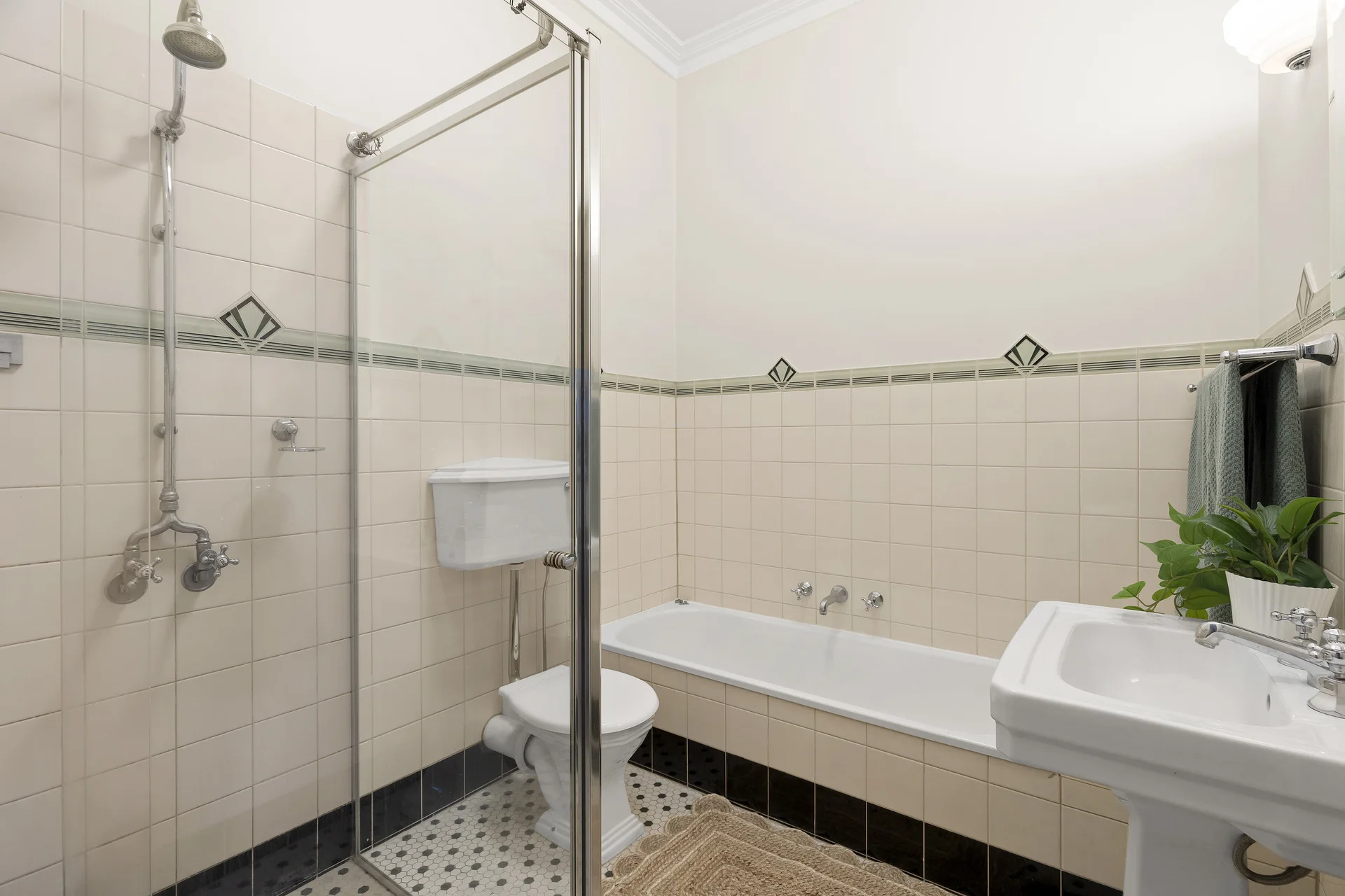 71 Ormond Road, Moonee Ponds, Vic 3039