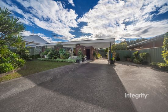 73 Cambewarra Road, Bomaderry, NSW 2541