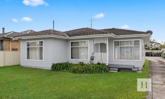 73 Manuka Parade, Gorokan, NSW 2263