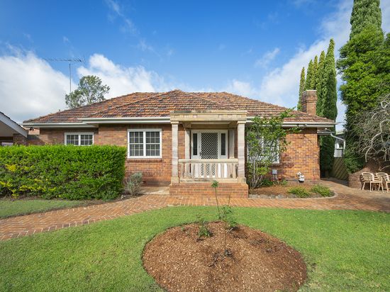 74 Jellicoe Street, North Toowoomba, Qld 4350