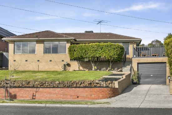 74 Outlook Drive, Glenroy, Vic 3046