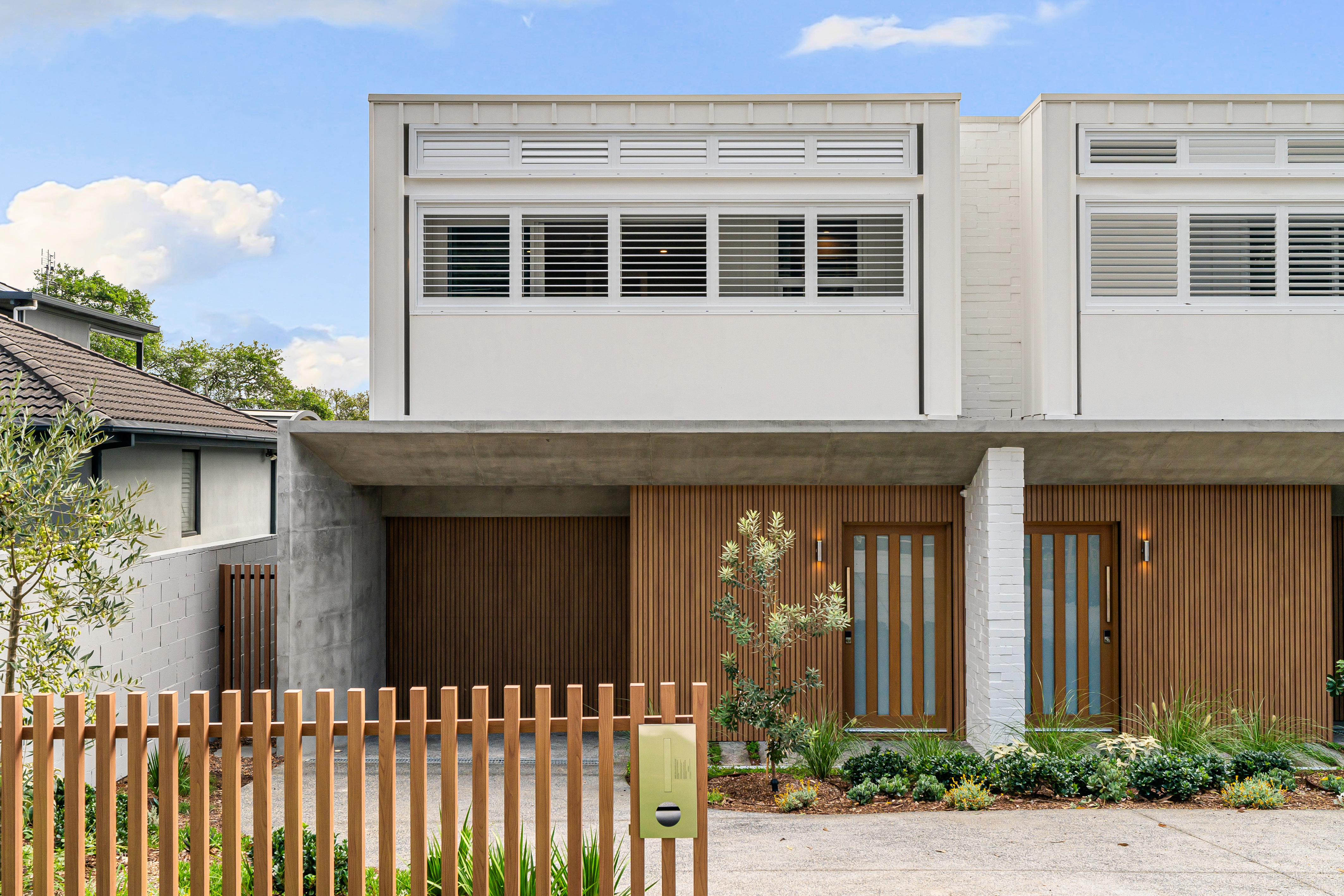74a Frenchs Forest Road, Seaforth, NSW 2092 74a Frenchs Forest Road, Seaforth, NSW 2092