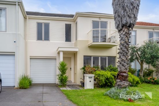 75 Beacon Vista, Port Melbourne, Vic 3207