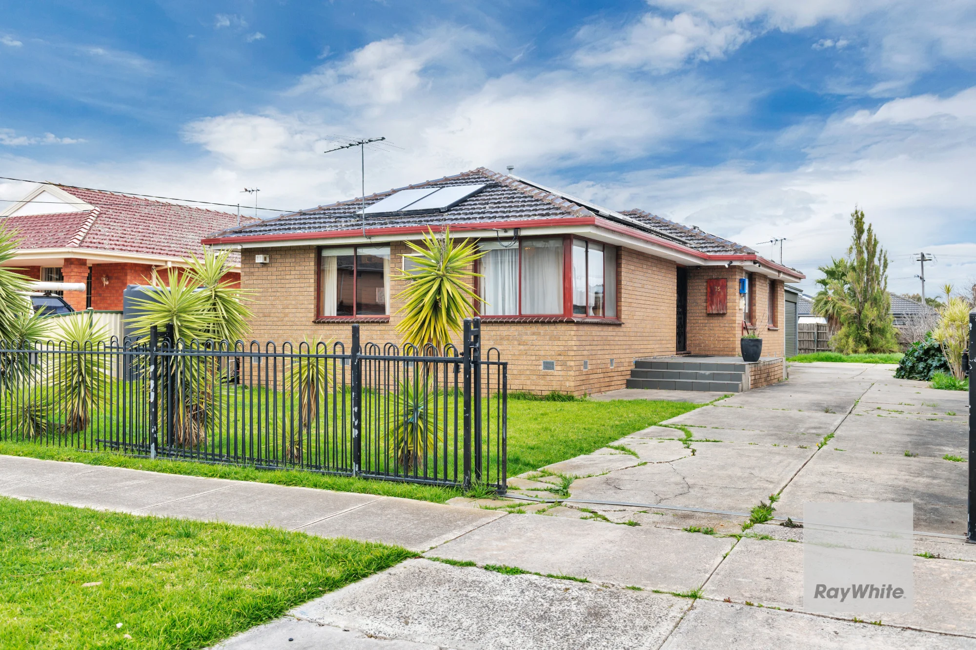 75 Conrad Street, St Albans, Vic 3021