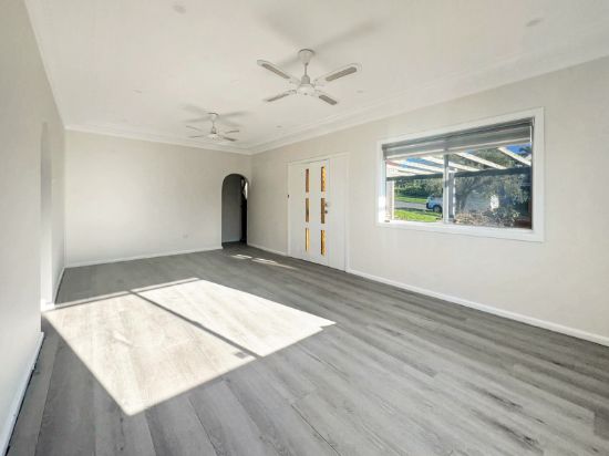 75  Heckenberg Avenue, Sadleir, NSW 2168
