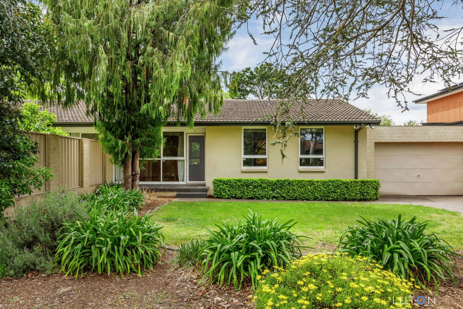 75 Matina Street, Narrabundah, ACT 2604