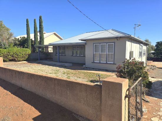 76 Hill Street, Broken Hill, NSW 2880