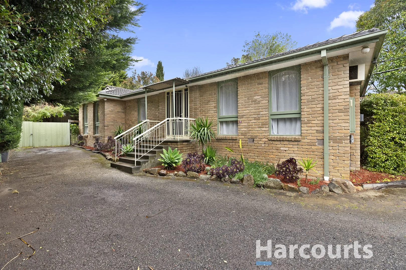 76 Miller Road, The Basin, Vic 3154