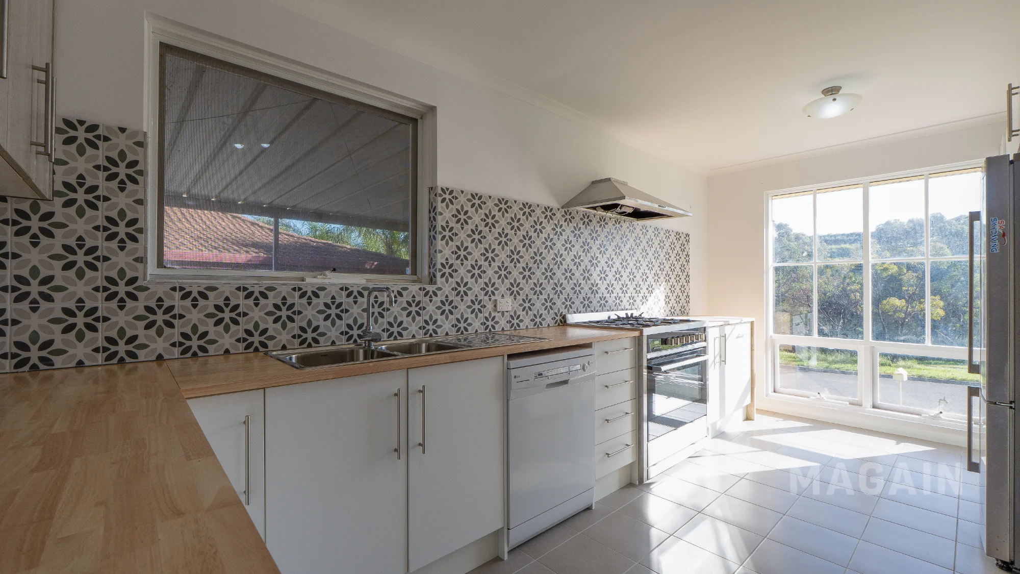 76 Scottsglade Rd, Christie Downs, SA 5164