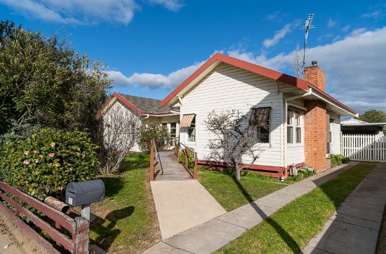 77 Bridge Street West, Benalla, Vic 3672